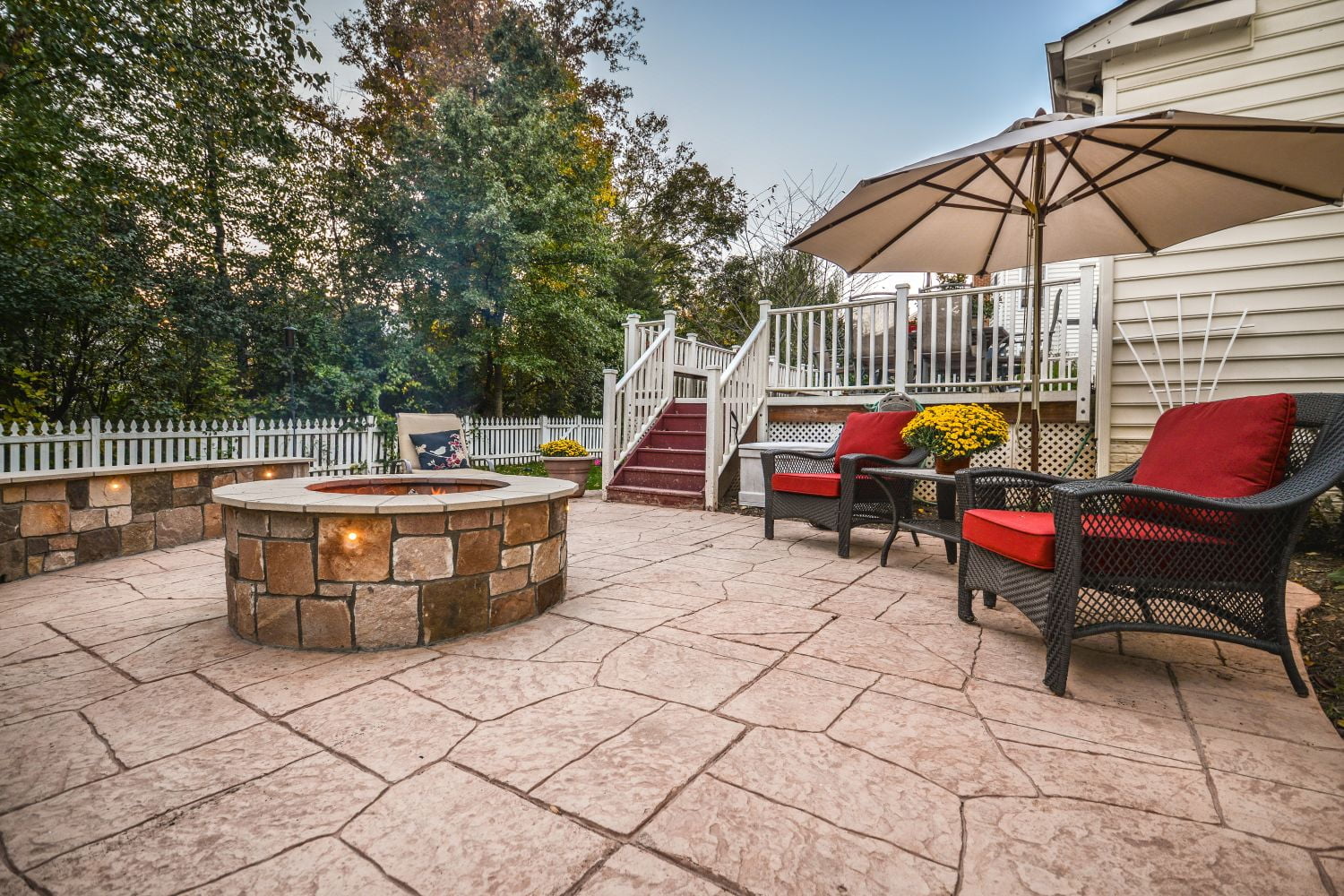Ashburn outdoor space patio firepit